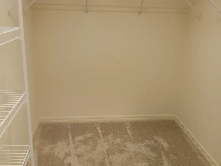 2465 Dooley St — Photo 3