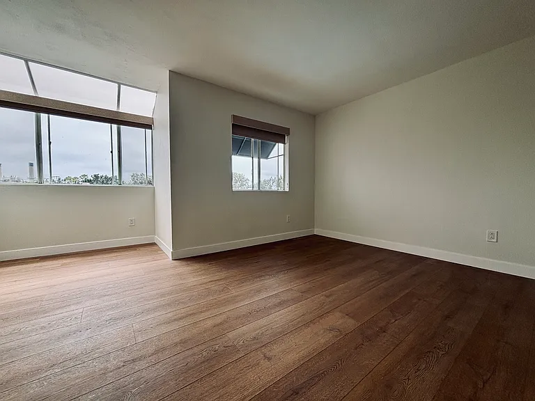 501 Herondo St #18 — Photo 14