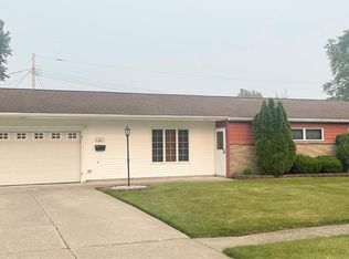 65 Beverly Dr, Depew, NY