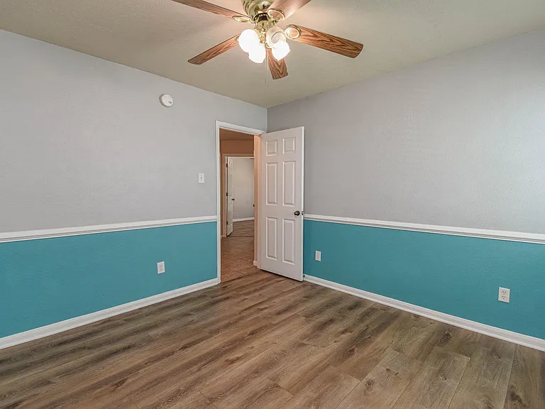 20210 Ribbonwood Point Ct — Photo 15