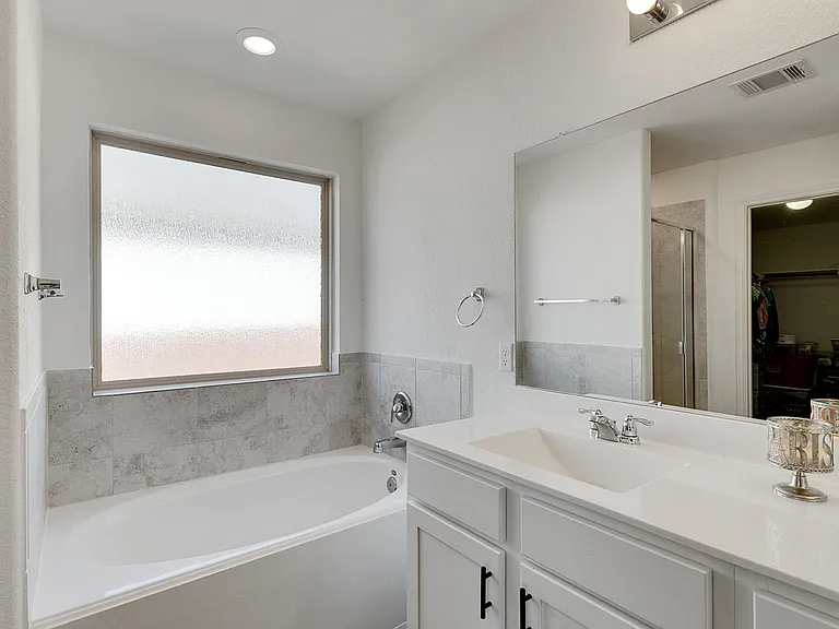 6444 Turin Ln — Photo 15