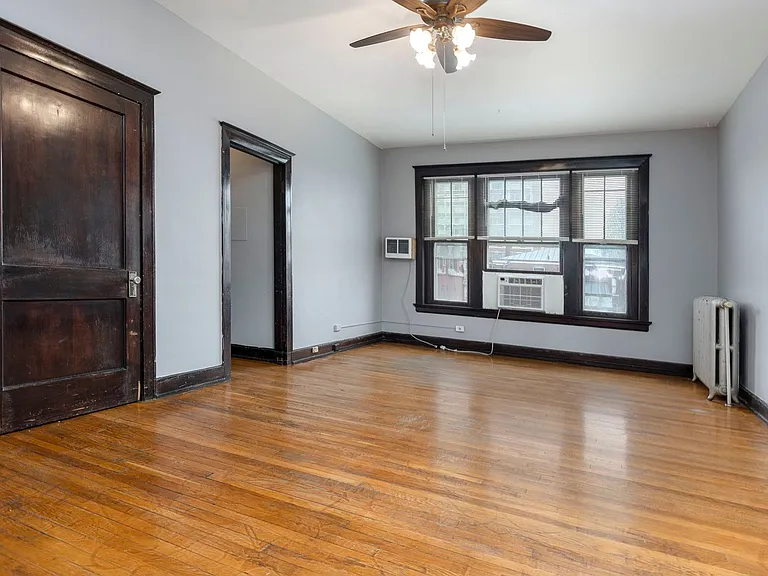 Cavalier Apartments — Photo 43