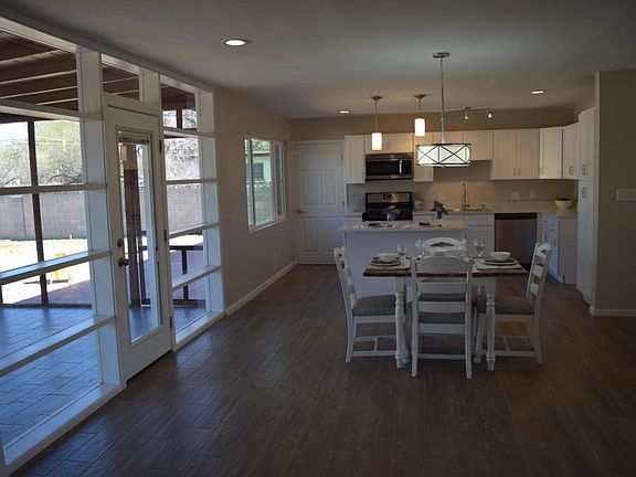 Open & Inviting Kitchen & Dining