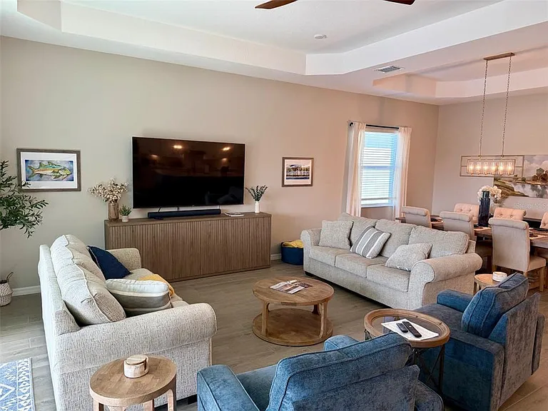 17577 Santorini Ct — Photo 10