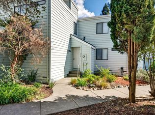 230 Courtyards E, Windsor, CA 95492