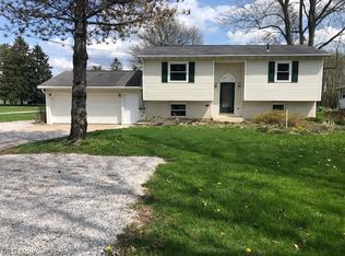 3767 Avon Lake Rd, Litchfield, OH 44253