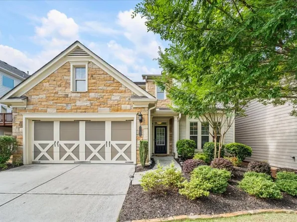 1305 Roswell Manor Cir, Roswell, GA 30076