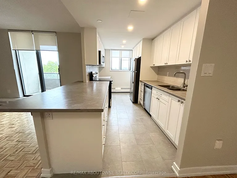 1 Cedarwoods Cres #1411 — Photo 6