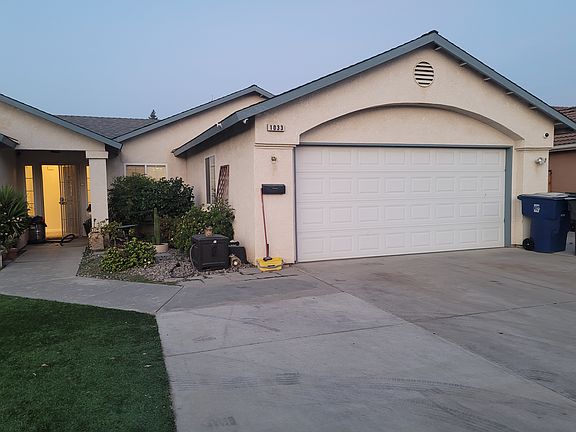 2nd image of 1033 Harbor Ct