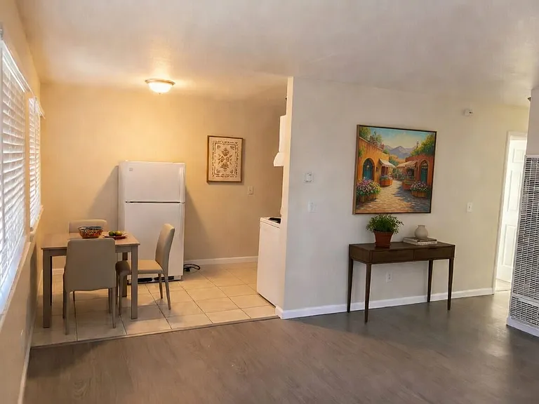2131 Sacramento St #9 — Photo 3