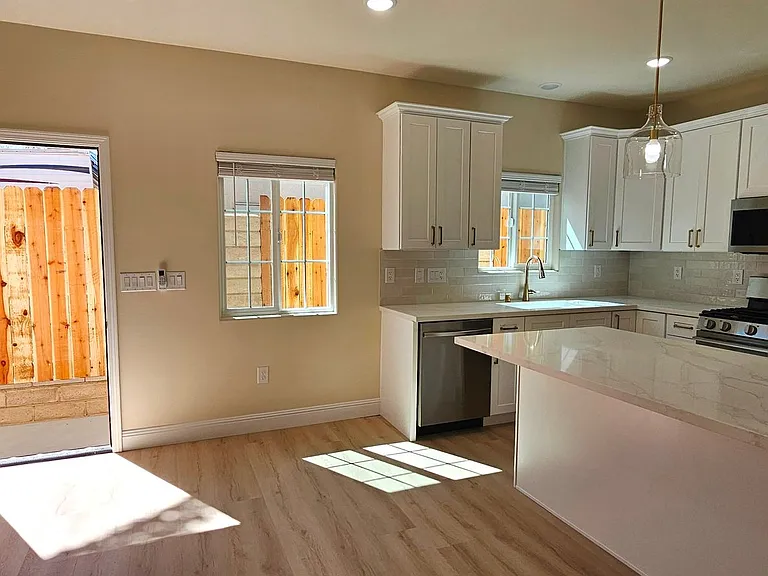 1515 Monica Ct #A — Photo 11