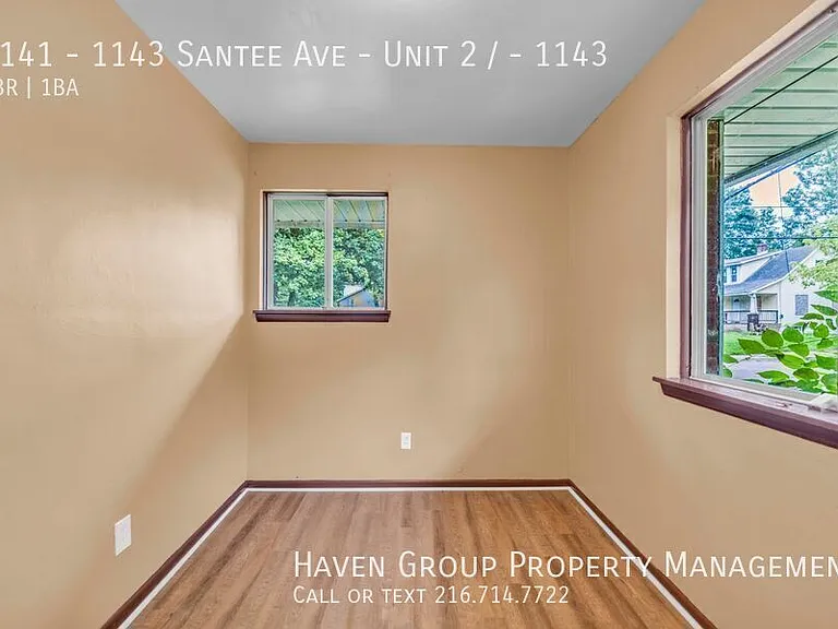 1141-1143 Santee Ave #2/1143 — Photo 8