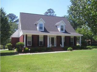180 Winnstead Dr, Leesburg, GA 31763