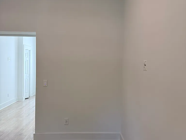 87 Troup St #2 — Photo 6