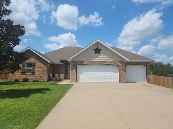 217 Pheasant, Willard, MO 65781