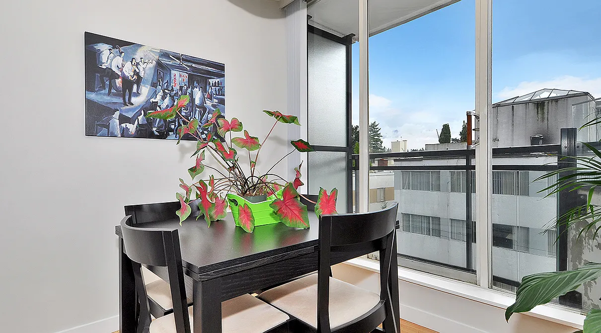 Emerald Terrace — Photo 4
