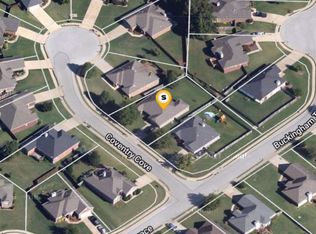 1536 Coventry Cv, Springdale, AR 72764