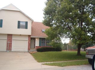 11724 Monrovia St, Overland Park, KS 66210