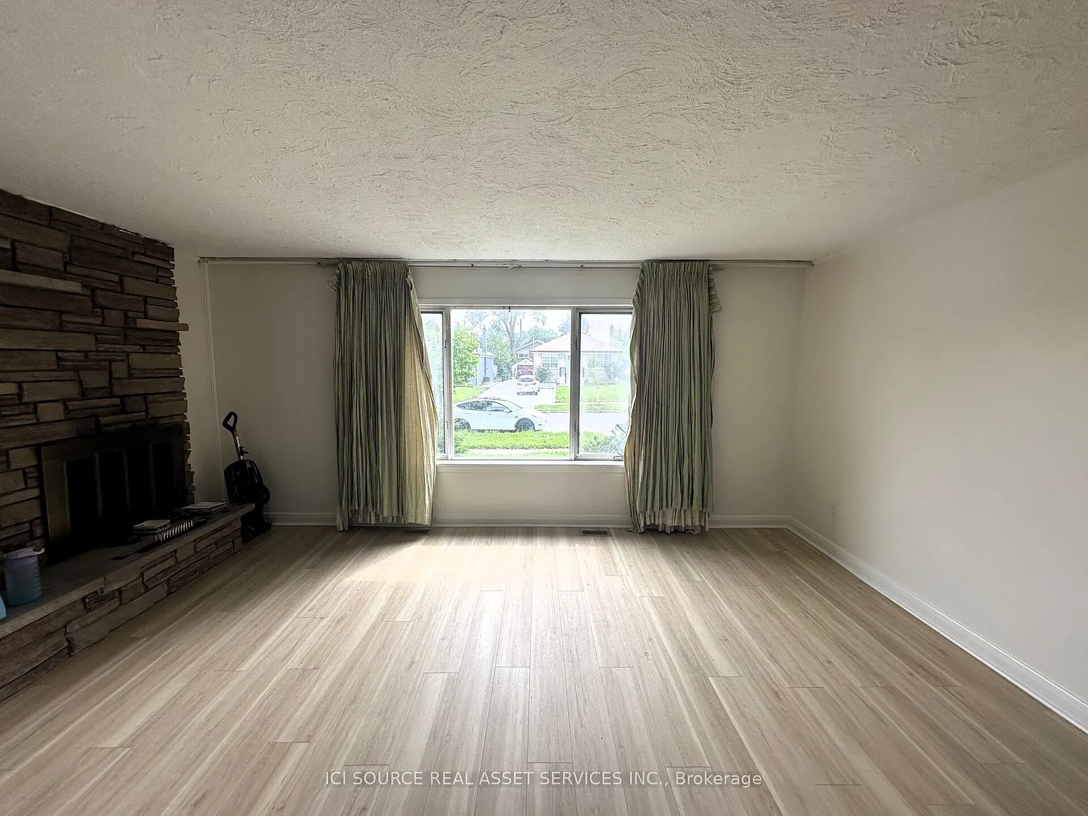 3 bed, $2,750 — Photo 3