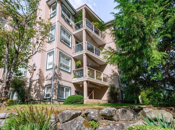 3000 Oak St #104B, North Cowichan, BC V0R 1K1