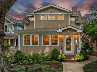 5313 Washington St, Downers Grove, IL 60515