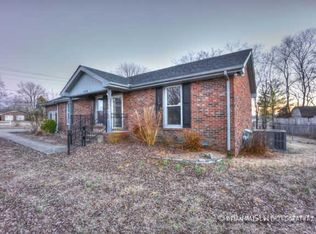 450 Lealand Ln, Lebanon, TN 37087