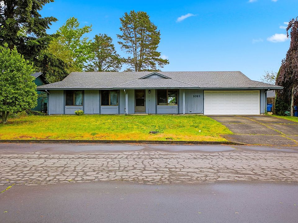 1st image of 1021 SE 132nd Ave