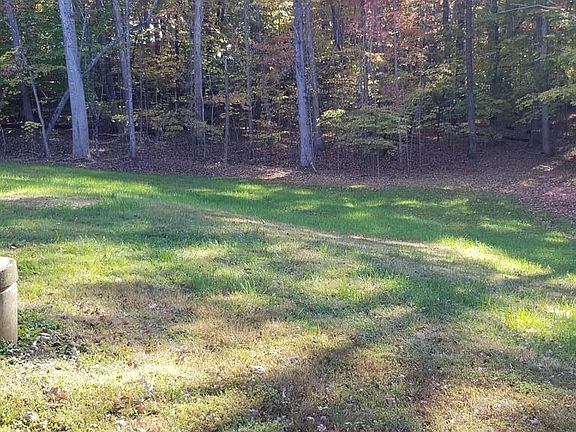 4th image of 2615 Meadowood Trl