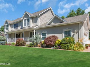 520 Vanderbilt Ave, Bayville, NJ 08721