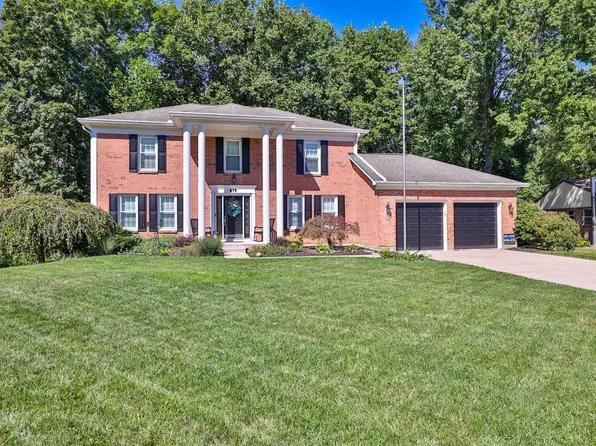 679 Candleridge Dr, Cincinnati, OH 45233