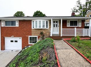 5166 Leona Dr, Pittsburgh, PA 15227