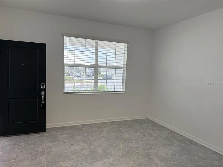 2059 Punch Bowl Ave — Photo 9