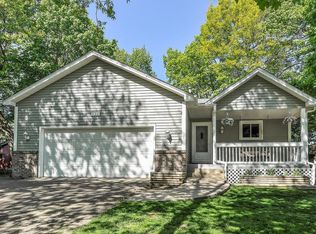 431 5th St SW, Saint Michael, MN 55376