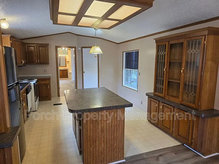 7318 Hayward Ave #P30 — Photo 2