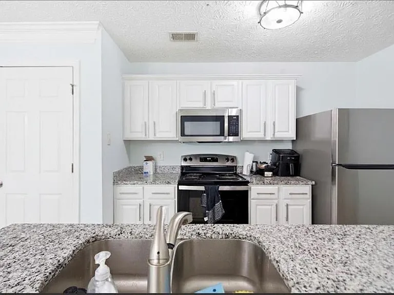 5606 Union Pointe Dr — Photo 5