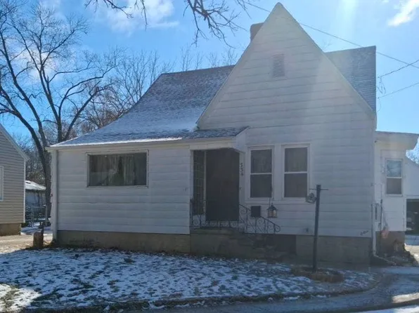 334 W Morgan St, Dixon, IL 61021