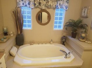 304 Gore Rd, Boiling Springs, SC 29316