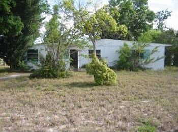 1st image of 635 El Vedado Ave