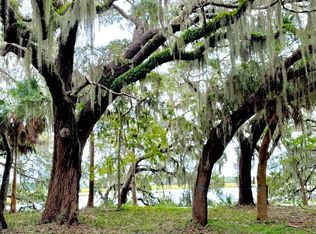38 Net Weavers Pl, Saint Helena Island, SC 29920