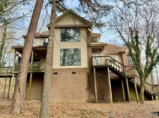 882 Richfield Rd, Deatsville, AL 36022