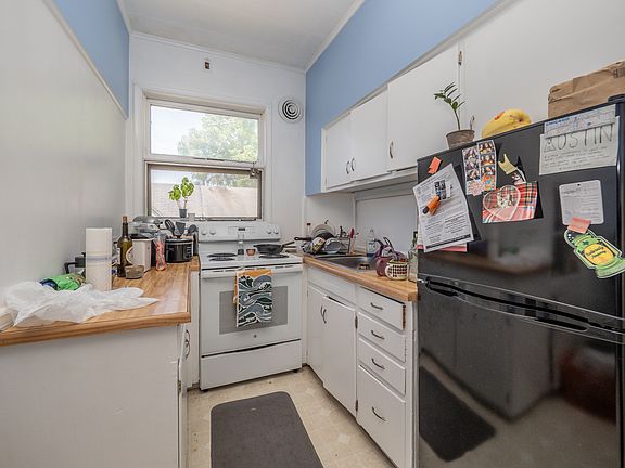 5th image of 816 W Lovell St APT 3