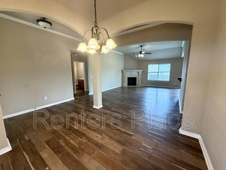 12620 Williamsport Ave — Photo 5