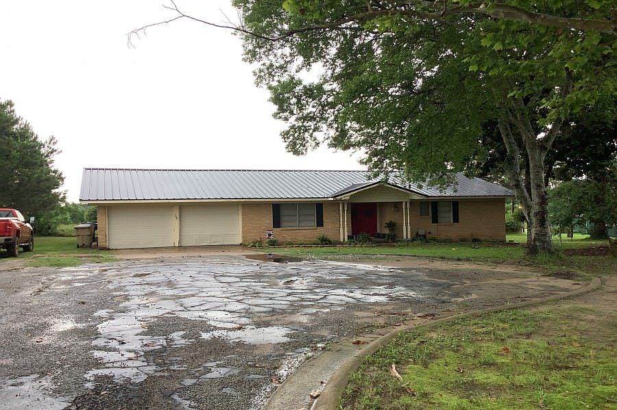 1st image of 6222 Brad St