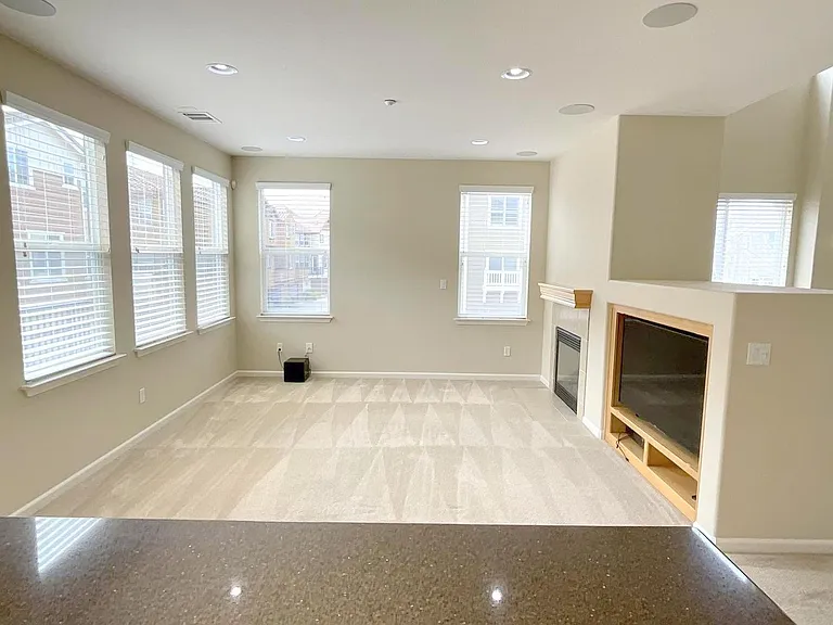 6319 Byron Ln — Photo 19