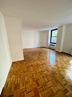 Rented by Weichert Properties - NYC | media 9