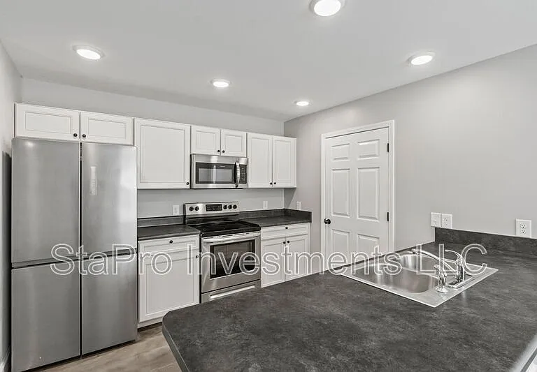 73 McMurtry Rd — Photo 17