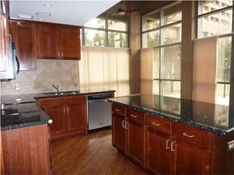 1st image of 600 E Admiral Blvd #401