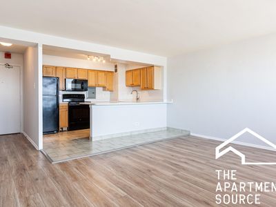 6030 N Sheridan Rd APT 1513, Chicago, IL, 60660
