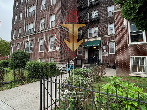 7-9 Gifford Ave #402, Jersey City, NJ 07304