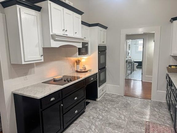 2nd image of 310 E Park Ave